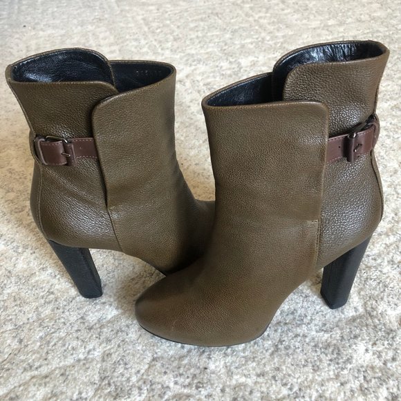 Balenciaga Textured Leather Ankle Boots - Size 40 - Picture 3 of 10